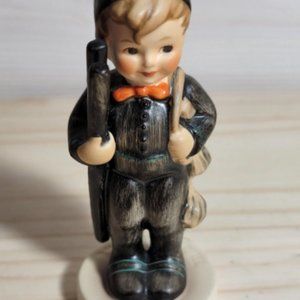 Hummel # 12 2/0 TMK 6 "Chimney Sweep"
